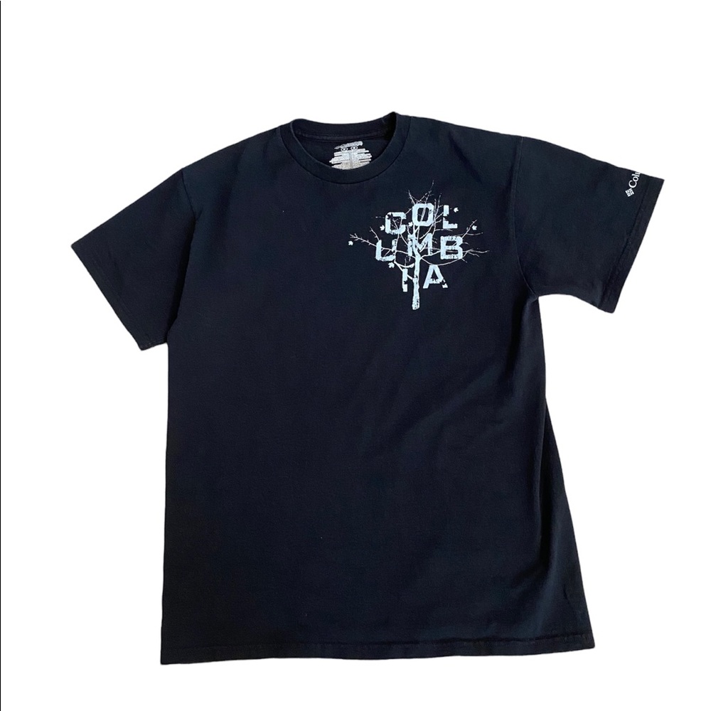 Great Columbia Tee Shirt. Medium